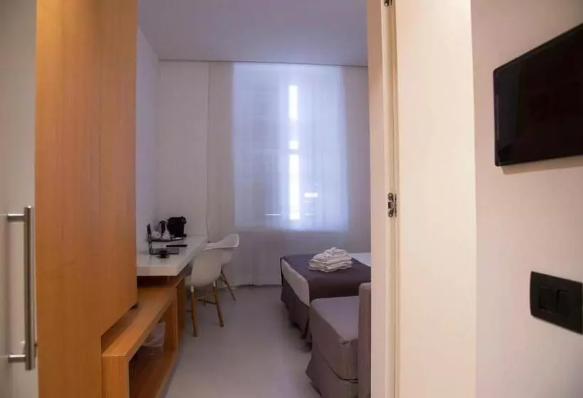 اتاق سوپریور سه تخته, Residenza Pantaleo