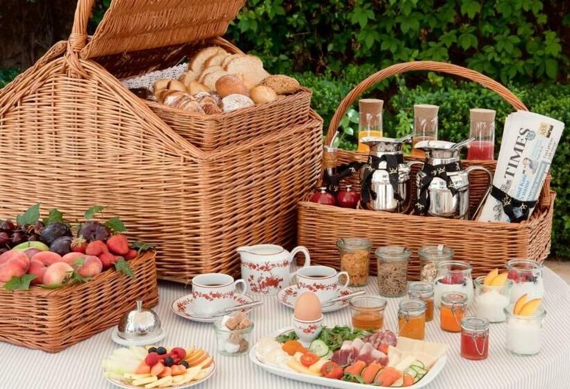 سوییت, Cap Rocat, A Small Luxury Hotel Of The World