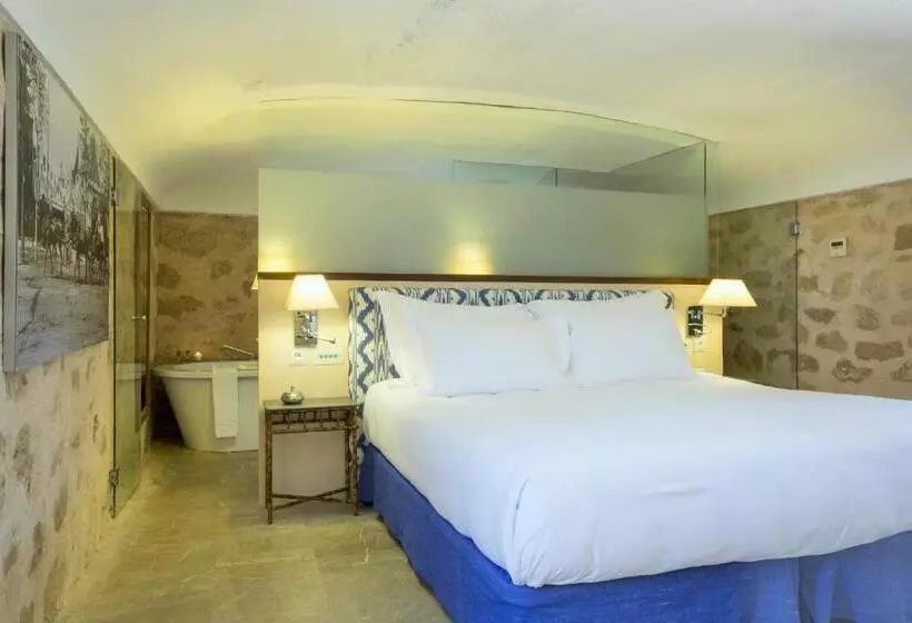اتاق استاندارد, Cap Rocat, A Small Luxury Hotel Of The World