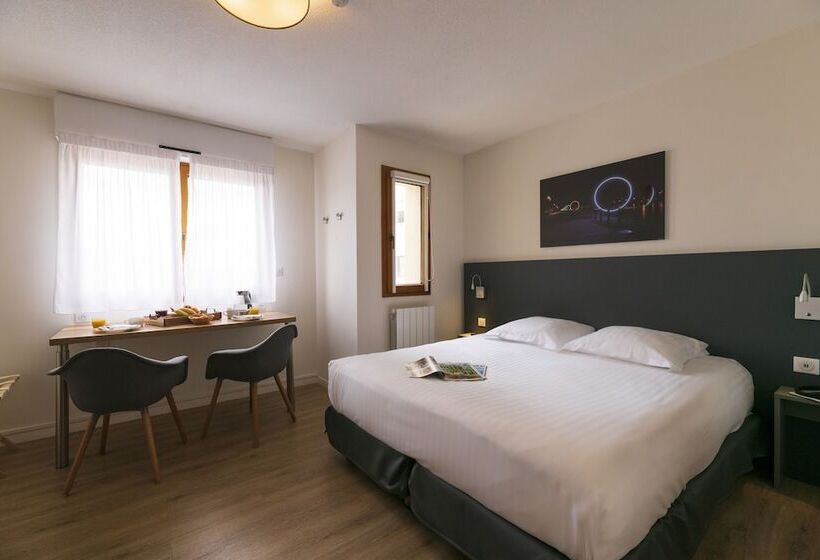 استودیوی سوپریور, Cerise Nantes La Beaujoire