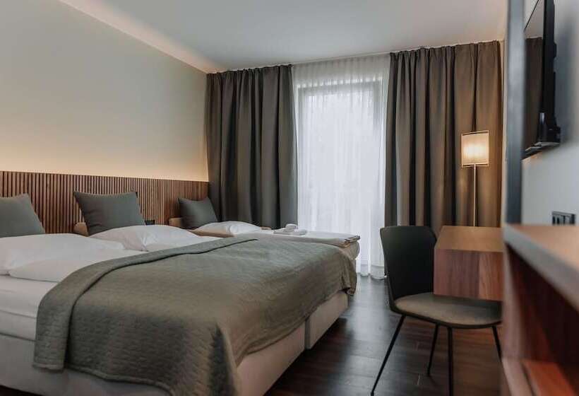 اتاق راحتی سه تخته, Heinhotel Vienna Airport