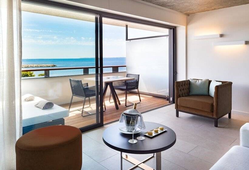 스위트, Cap D Antibes Beach