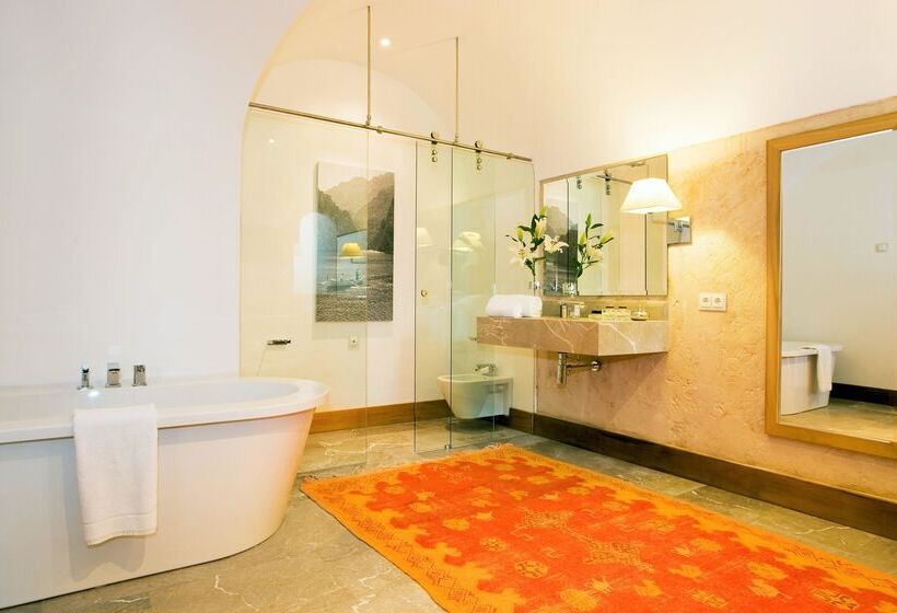 スイート, Cap Rocat, A Small Luxury Hotel Of The World