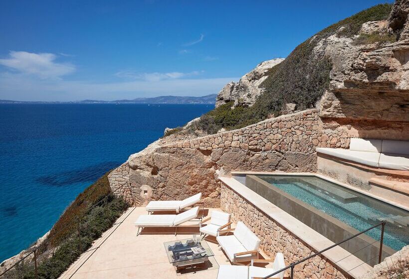 اتاق استاندارد, Cap Rocat, A Small Luxury Hotel Of The World