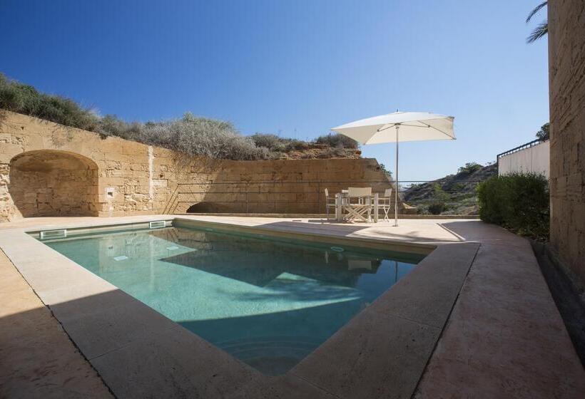 سوییت, Cap Rocat, A Small Luxury Hotel Of The World