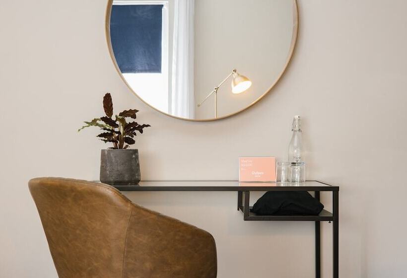 חדר סטנדרט עם מיטת קינג, Cityspace Borough