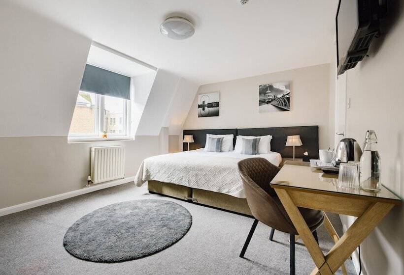 חדר סטנדרט עם מיטת קינג, Cityspace Borough