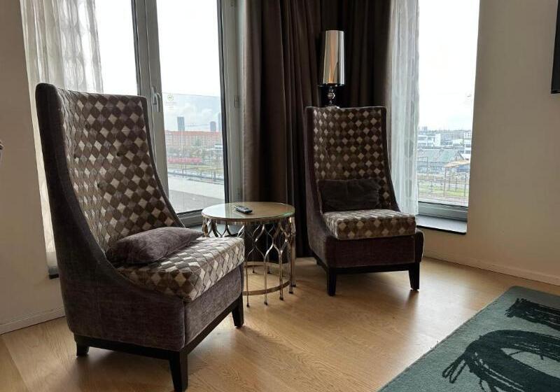 חדר סטנדרט יחיד, Cityspace Borough