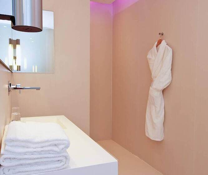 اتاق استاندارد با تخت دوبل و چشمانداز, De Bourgtheroulde, Autograph Collection