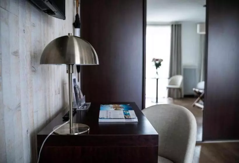 スーペリアールーム, Domaine De Ciceblossac, Resort Spa & Golf