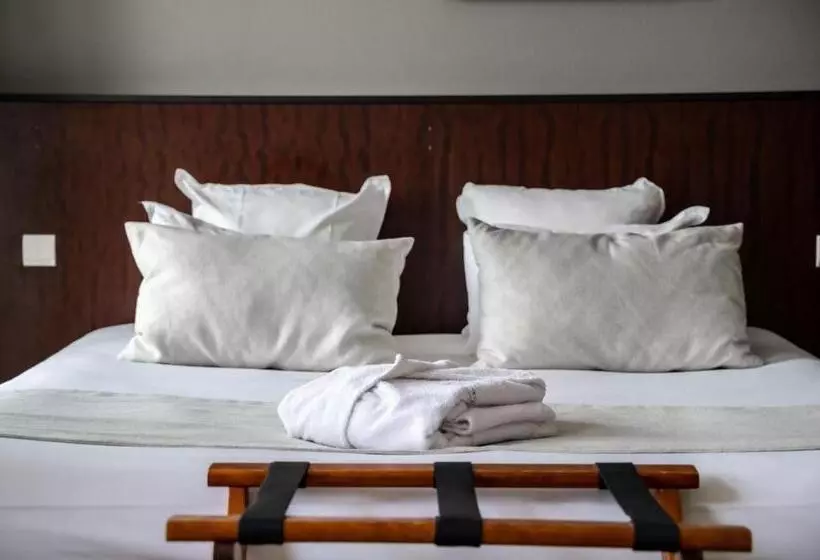 スーペリアールーム, Domaine De Ciceblossac, Resort Spa & Golf