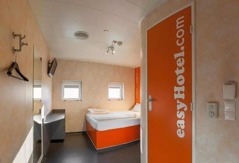 اتاق استاندارد, Easyhotel Budapest Oktogon