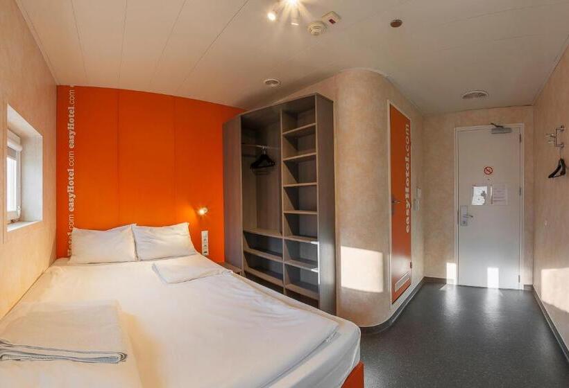 اتاق استاندارد, Easyhotel Budapest Oktogon