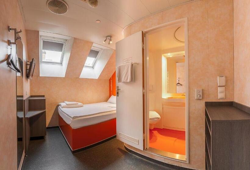 اتاق عادی, Easyhotel Budapest Oktogon