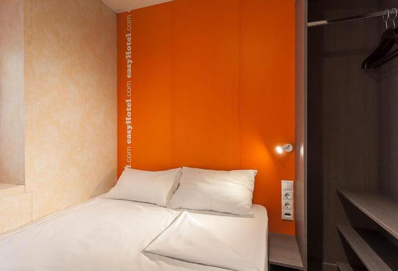 기본룸, Easyhotel Budapest Oktogon