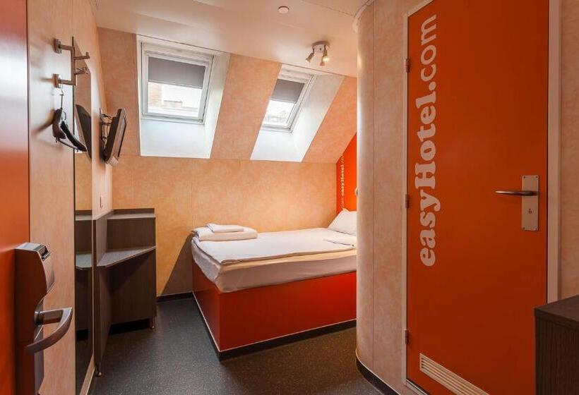 기본룸, Easyhotel Budapest Oktogon