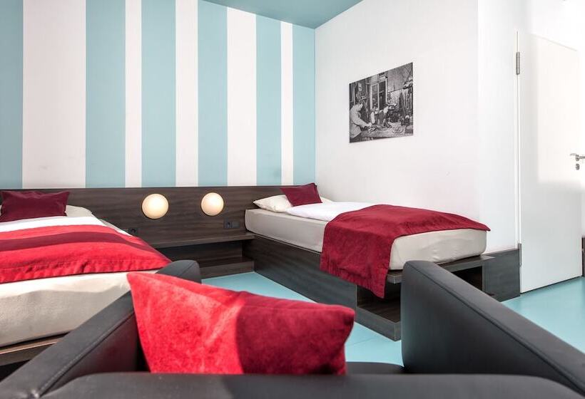 اتاق کلاسیک سه تخته, Grenzfall