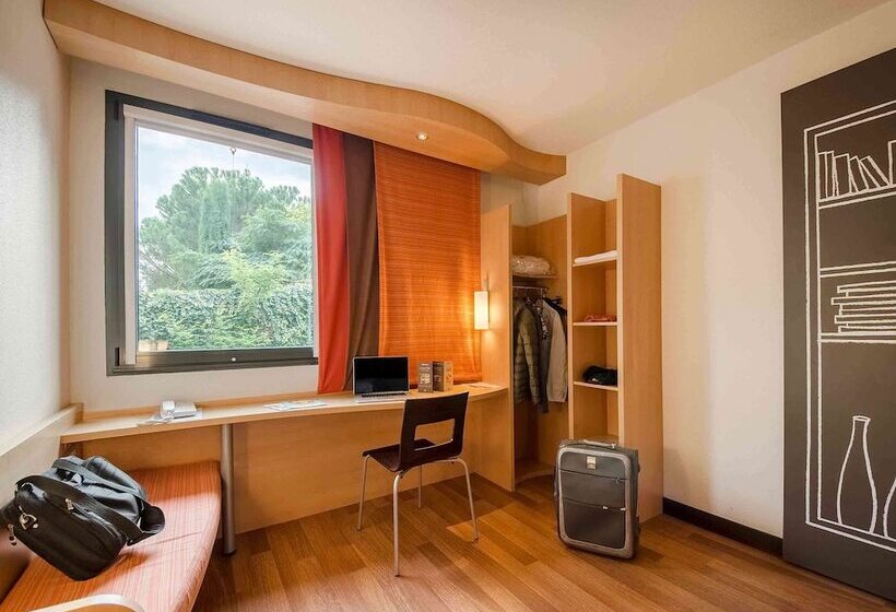 اتاق استاندارد با تخت دوبل, Ibis Sarlat Centre