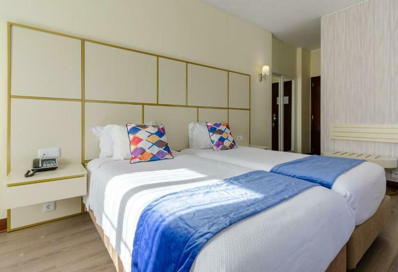 اتاق استاندارد سه نفره, Lx Rossio