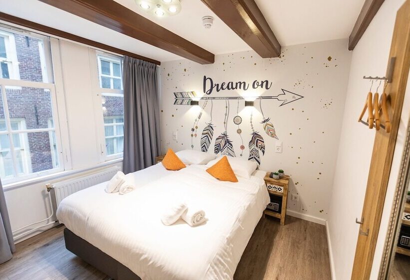 اتاق استاندارد, Pagi