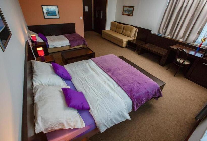 Standard Szoba, Sv. Mihovil