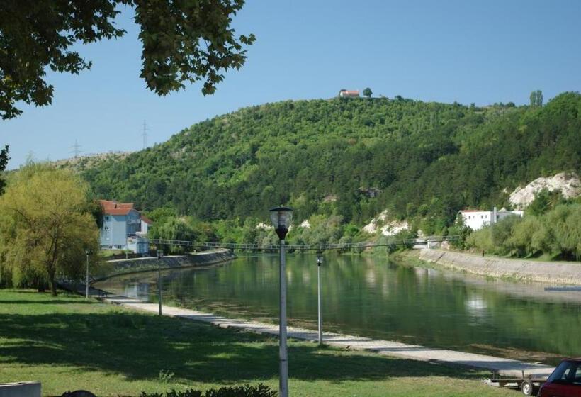 Standard Szoba, Sv. Mihovil