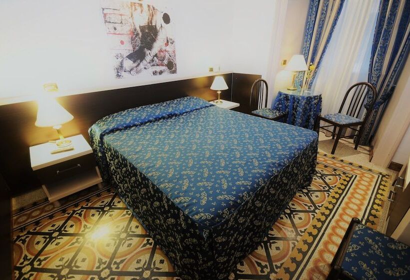 חדר סטנדרט, Sweet Home