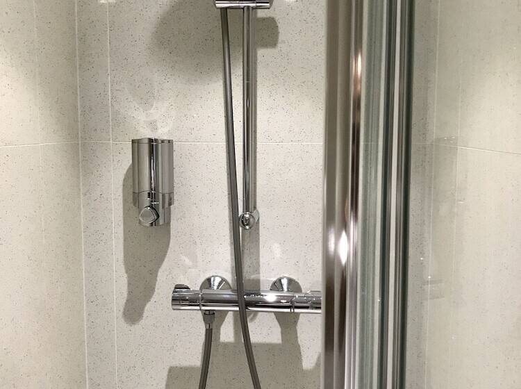 スタンダードルーム, The Rokxy Townhouse   Kings Cross