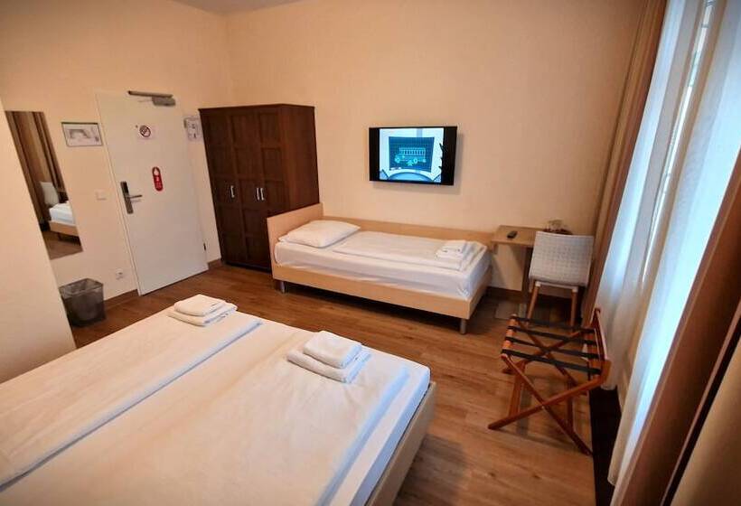 اتاق استاندارد سه نفره, Mikon Eastgate