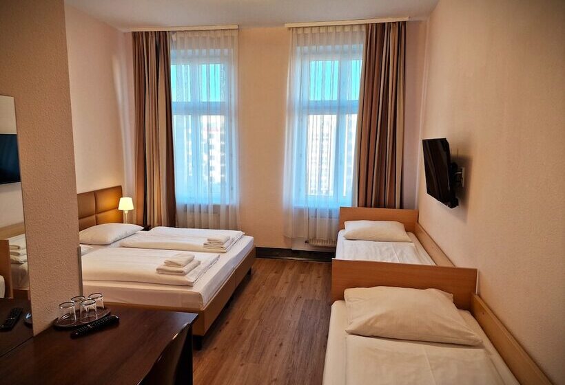 اتاق استاندارد چهار تخته, Mikon Eastgate