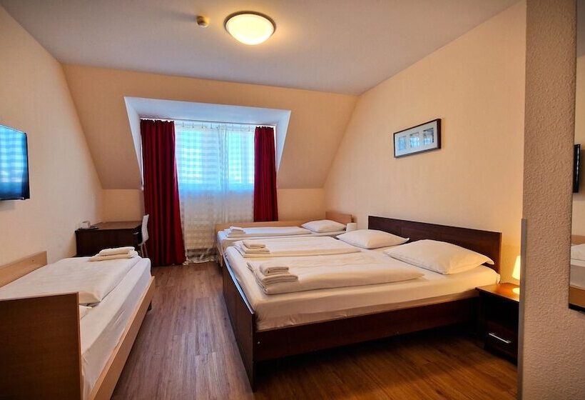 اتاق استاندارد چهار تخته, Mikon Eastgate