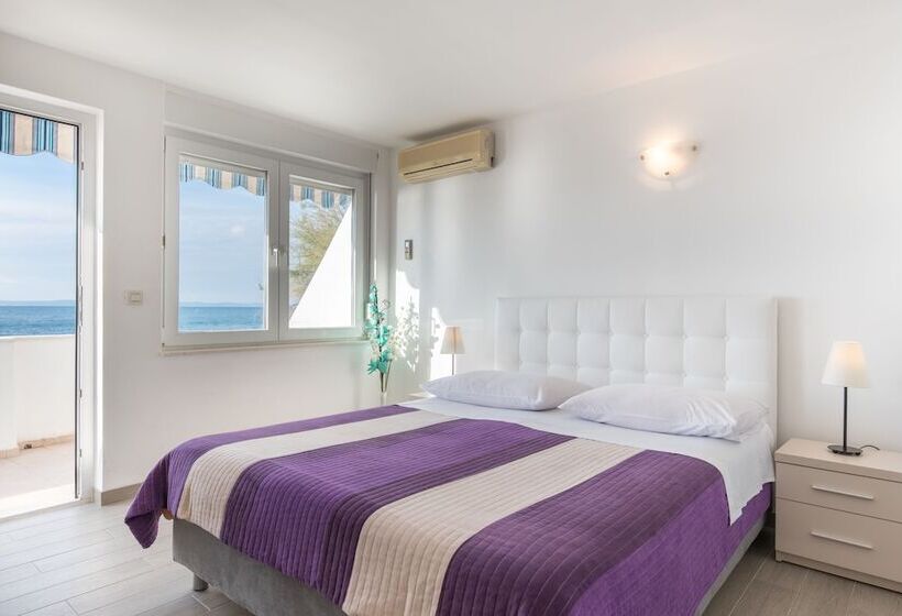 דירת חדר, Beachfront Apartmants Zanic