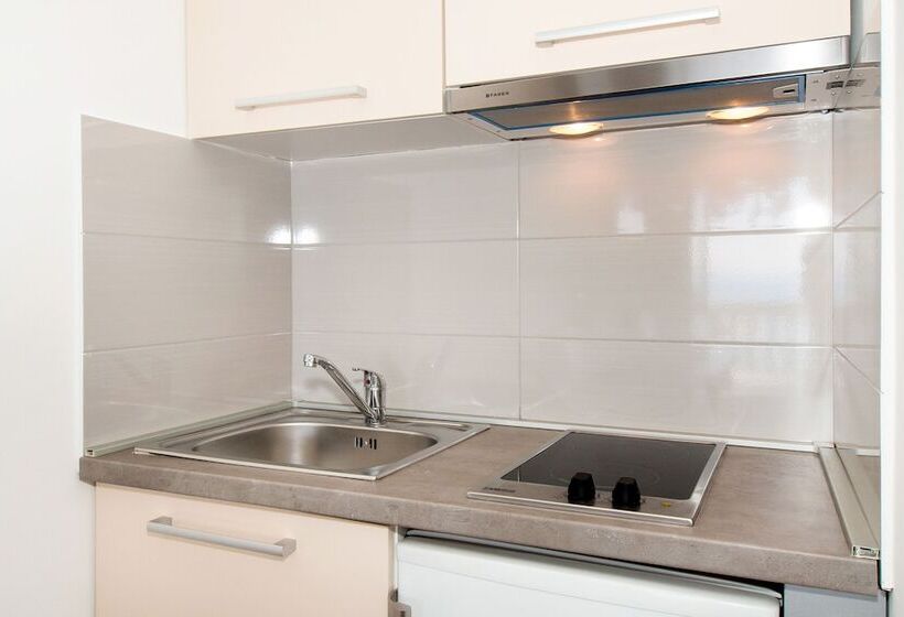 דירת חדר, Beachfront Apartmants Zanic