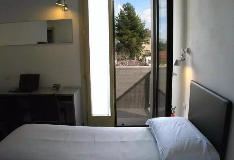 スタンダードルーム, 6 Porte Guesthouse