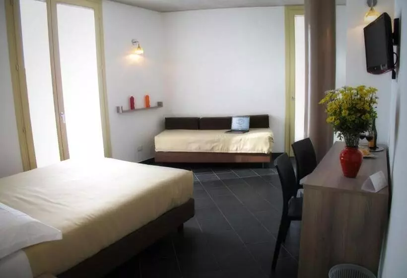ジュニアスイート, 6 Porte Guesthouse