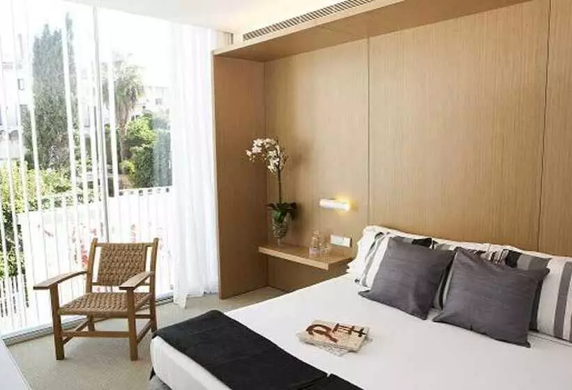 اتاق سوپریور, Alenti Sitges