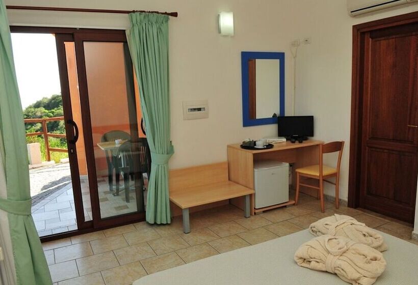 스탠다드 룸, Castello Budoni