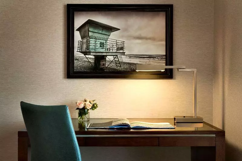 Deluxe-huone, Central