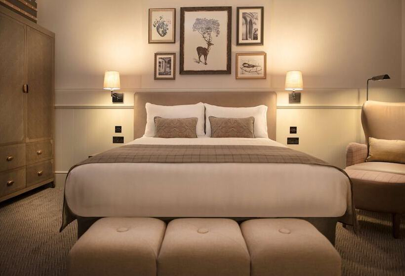 Номер Deluxe, De Vere Latimer Estate