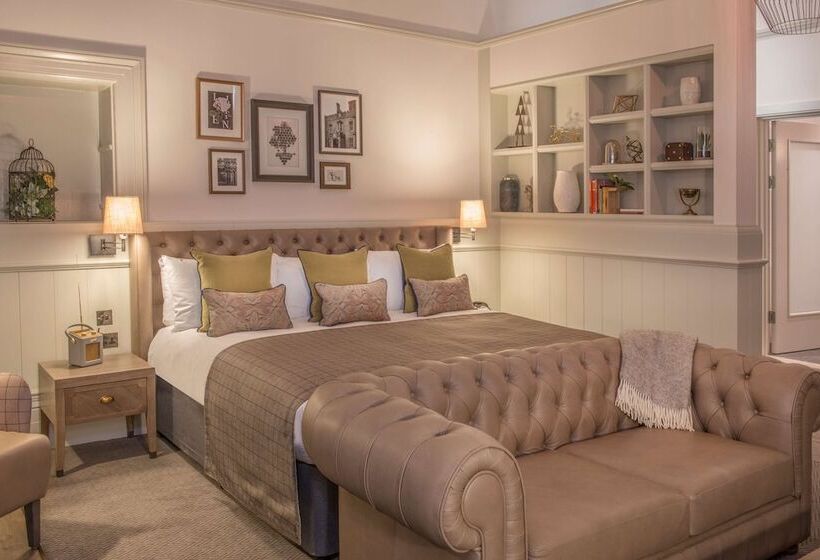 Люкс, De Vere Latimer Estate