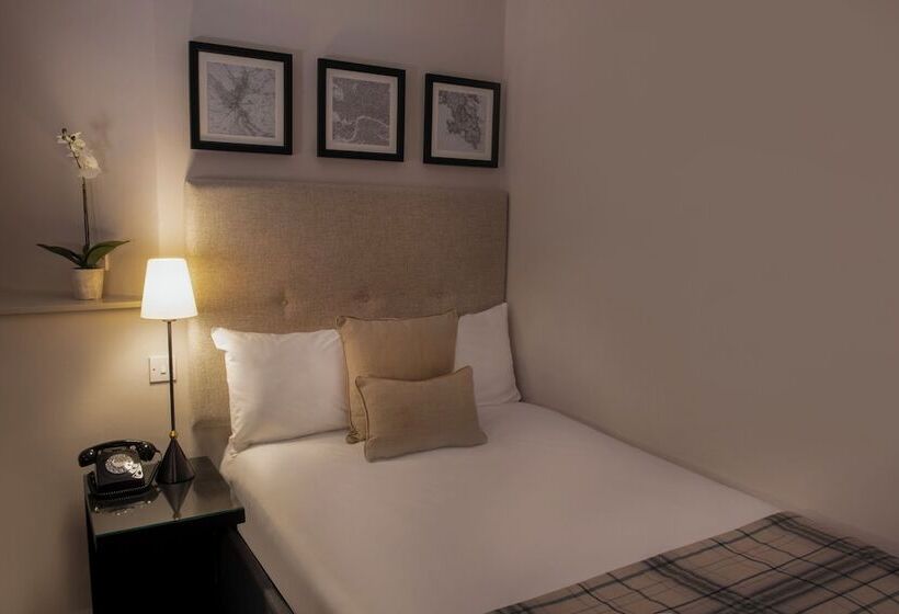 Номер Стандарт Индивидуальный, De Vere Latimer Estate