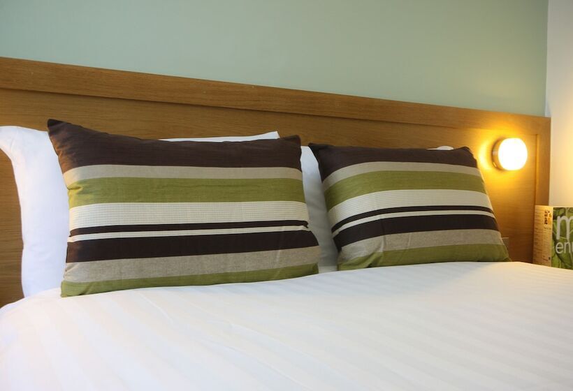 Номер Стандарт, The Dolby Hotel Liverpool   Free City Centre Parking