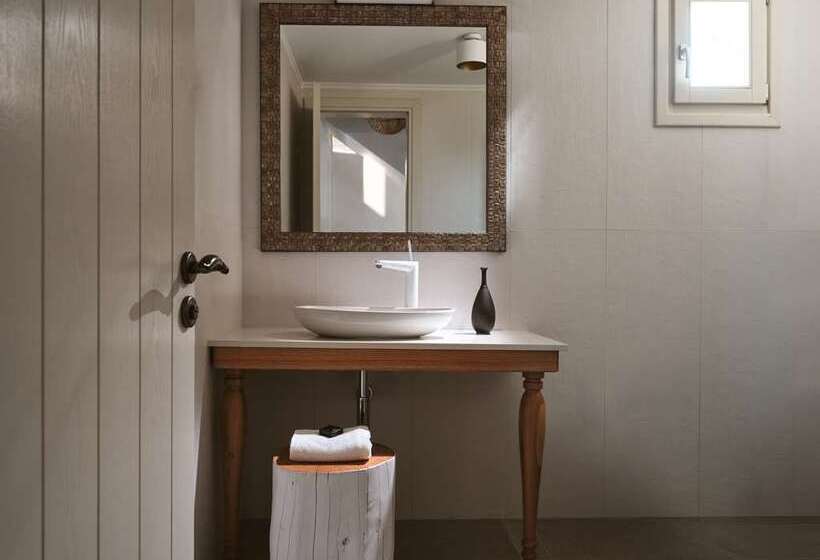 Номер Стандарт, Hilton Reading