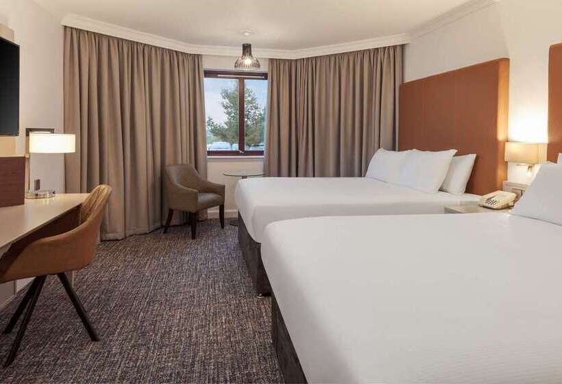 Номер Стандарт Адаптированный для Инвалидов, Hilton Reading