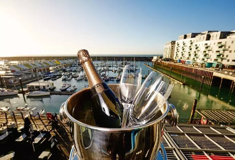 Club Room Sea View, Malmaison Brighton