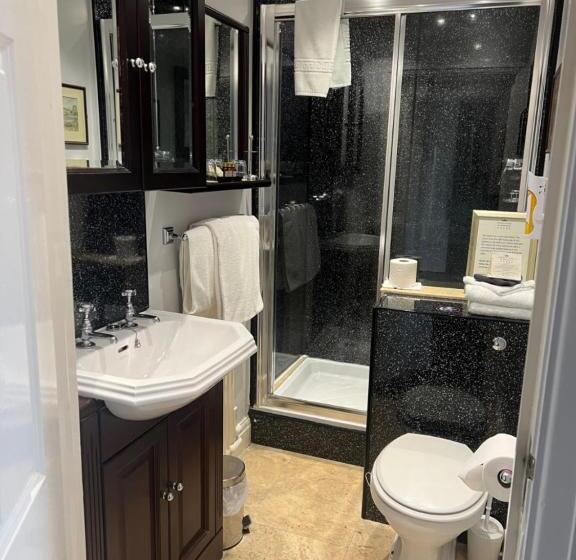 غرفة بريميوم مطلّة علي البحر, Mansion House