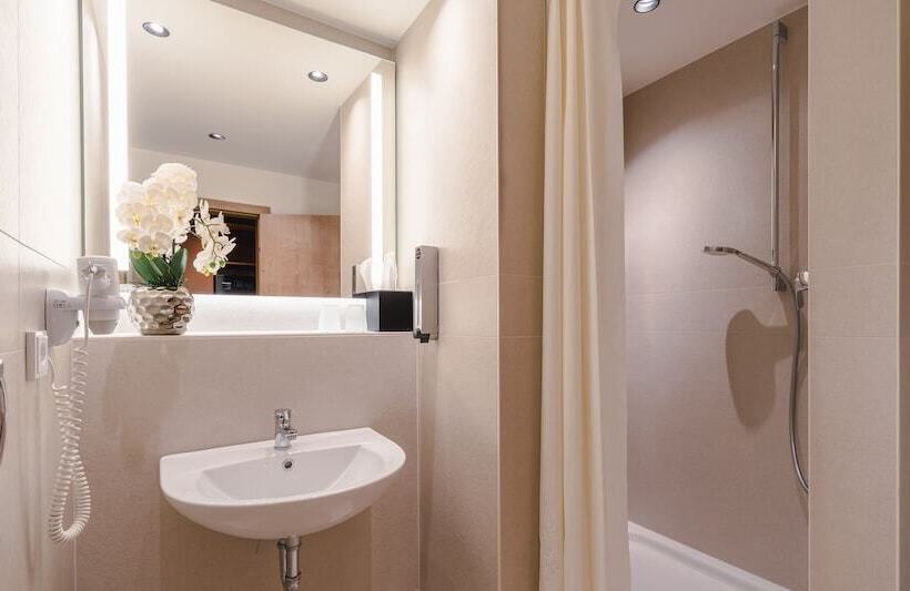 컴포트 룸, Plaza Inn Koln Pulheim