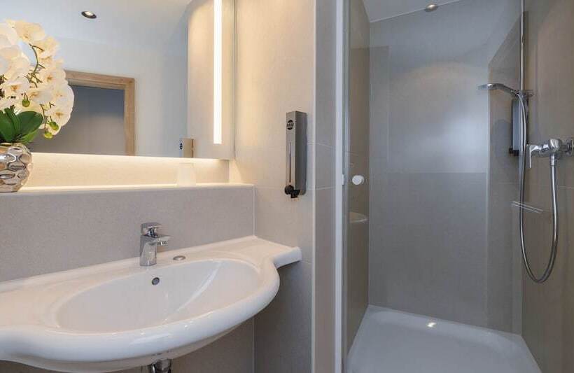 스탠다드 싱글 룸, Plaza Inn Koln Pulheim