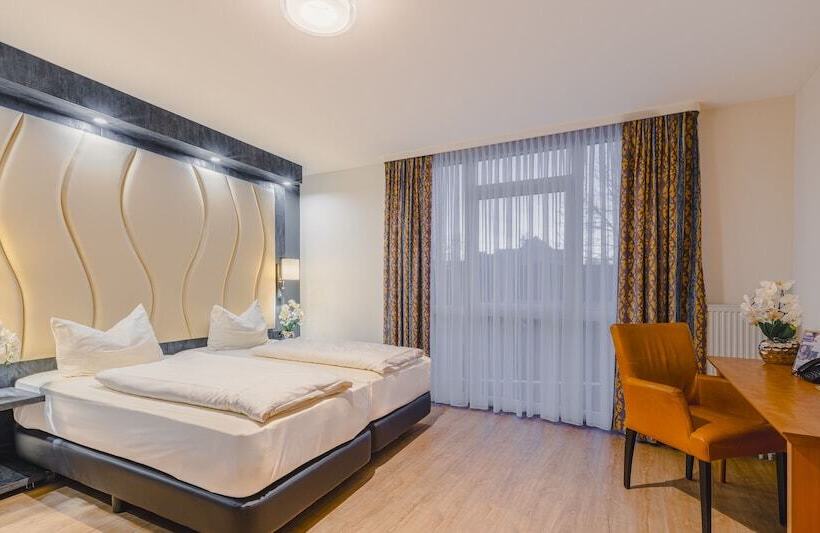 Номер Комфорт Индивидуальный, Plaza Inn Koln Pulheim