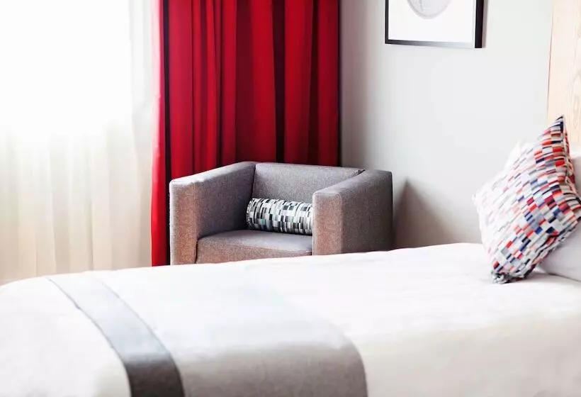 اتاق استاندارد, Ramada By Wyndham Belfast